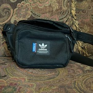 adidas fanny pack